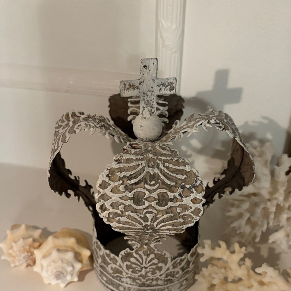 Distressed White Metal Crown Home Accent - Picture 2 of 9